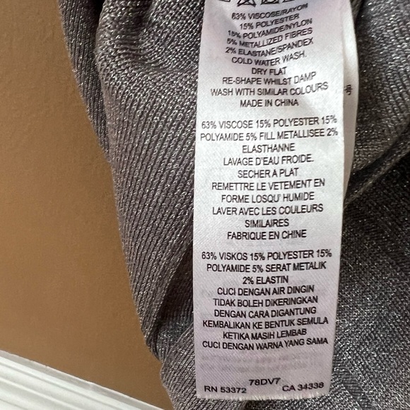 FRENCH CONNECTION Women’s Dressy Cocktail Shimmery Bodycon Top Size Medium Fancy - Picture 4 of 4